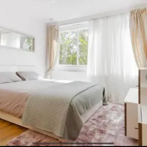 Appartement Grand Studio*victor Hugo*centre, Toulouse